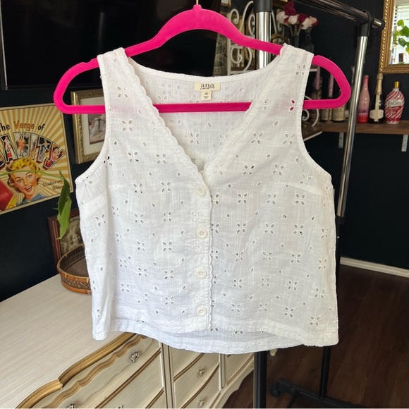 A New Approach Cotton Eyelet Front Button Tank Top Vest - Picture 1 of 6